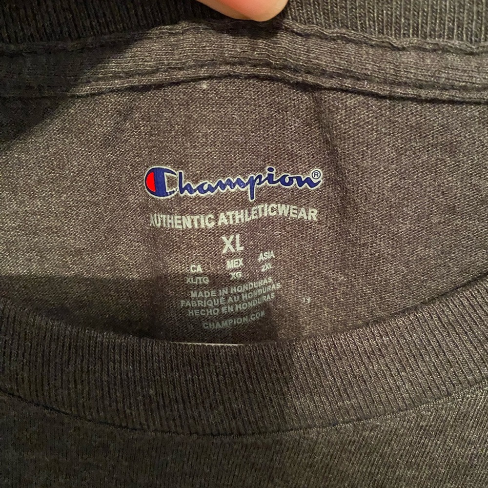 NWOT CHAMPION Men’s Dark gray short sleeve XL - Picture 3 of 3